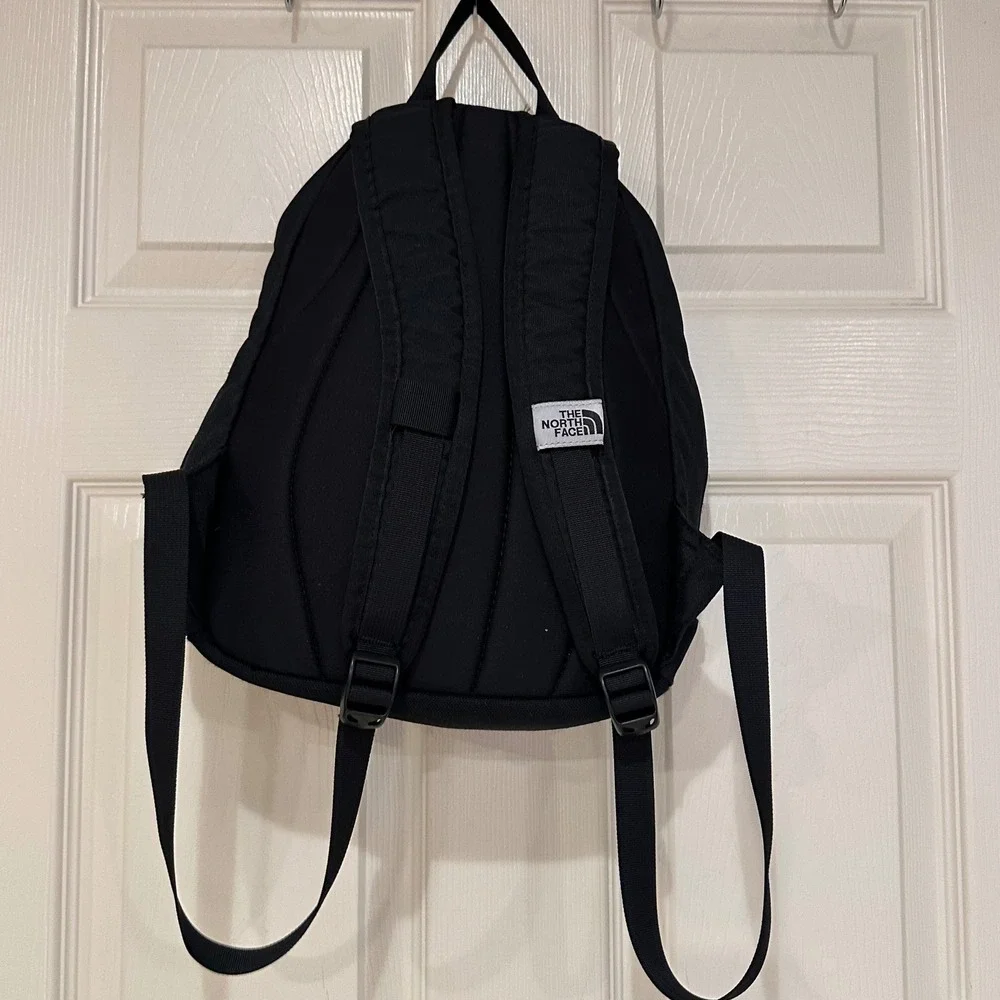The North Face Pandora Backpack Black Small Daypack Hiking Travel Bag